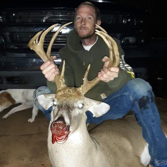 Meet your Posher, Josh - Picture 1 of 1